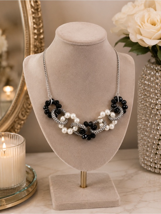 New York & Company Jewelry - New York and Company Black and White Pearl Cluster Necklace